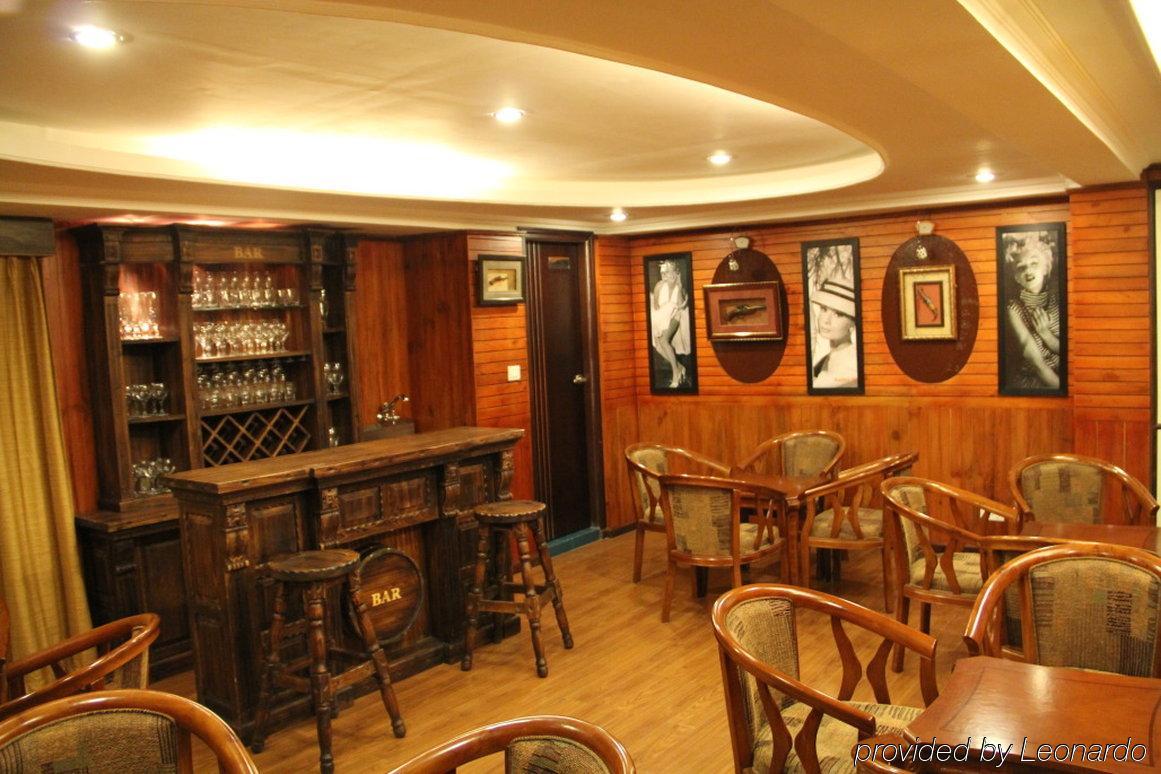 R.J.度假村 大吉岭 餐厅 照片