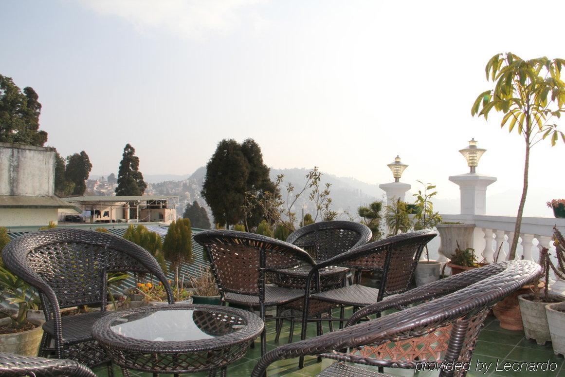 R.J.度假村 大吉岭 餐厅 照片